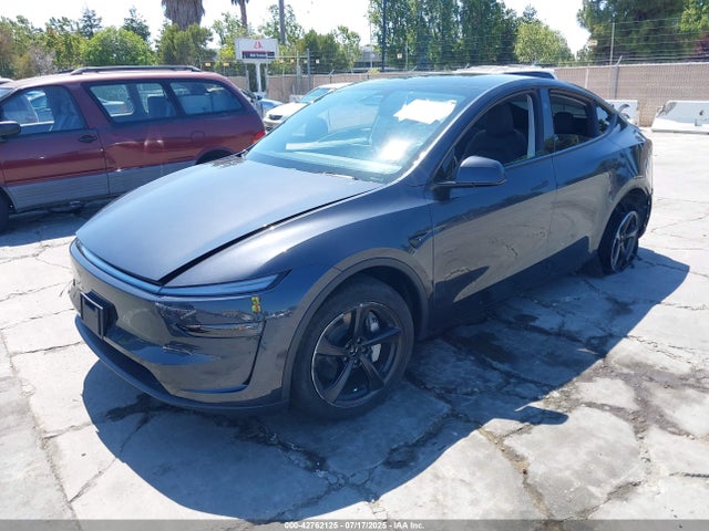 2026 TESLA MODEL Y 7SAYGDEE3TF354680 Photo 1