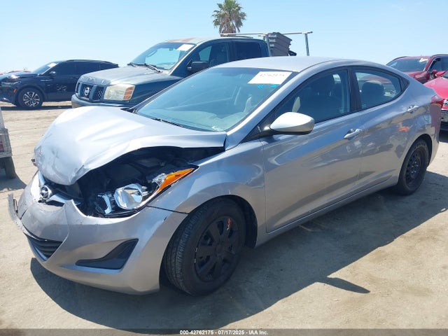 Hyundai dohc mpi nu 2016 5NPDH4AE2GH750105 Image 2