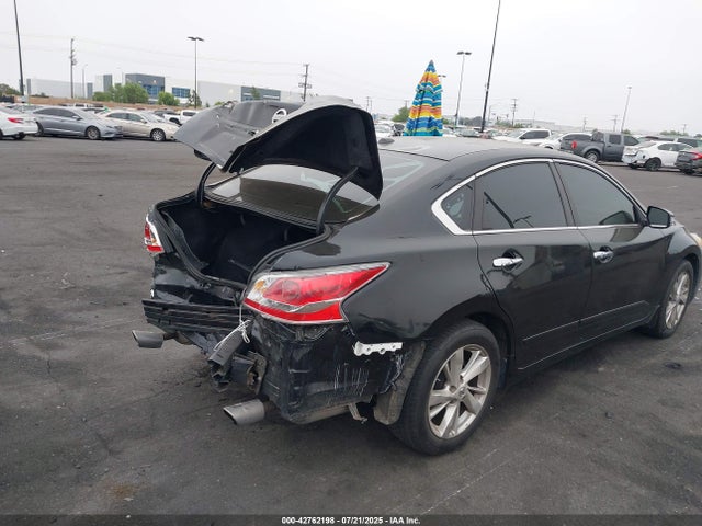 1N4AL3AP2FN861108 Nissan 2015