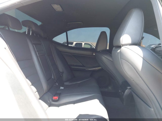 Lexus 8ar-fts 2017 JTHBA1D29H5054756 Image 8