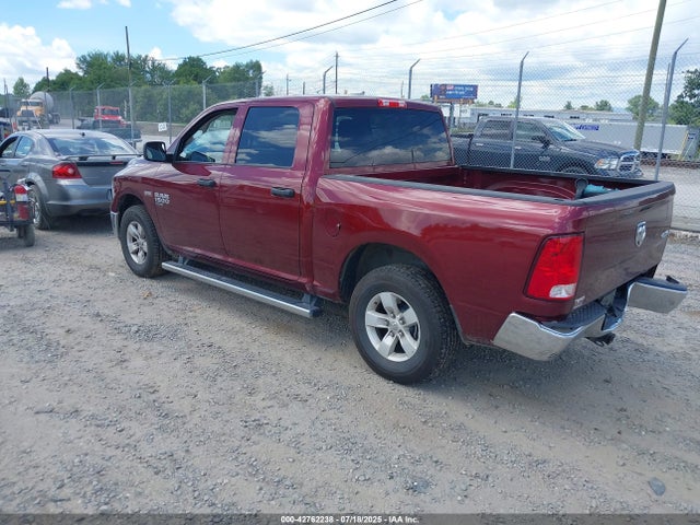 RAM 1500 2023 3C6RR7KT3PG672676 Image 3