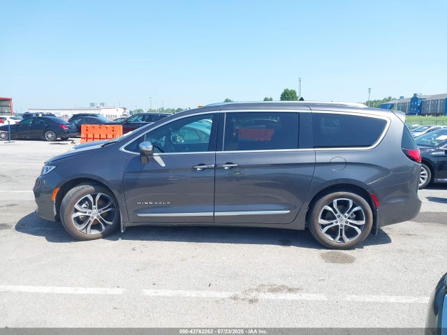 2C4RC1PGXNR200937 Chrysler 2022