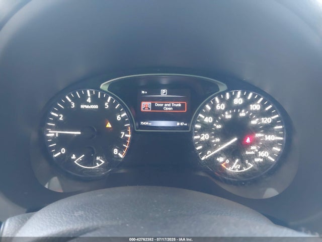 1N4AL3AP7HC177069 Nissan 2017