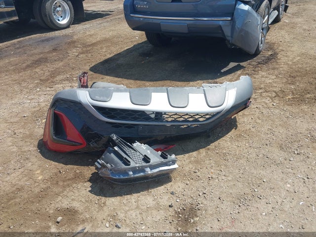 3VVPX7B2XNM037418 Volkswagen Taos