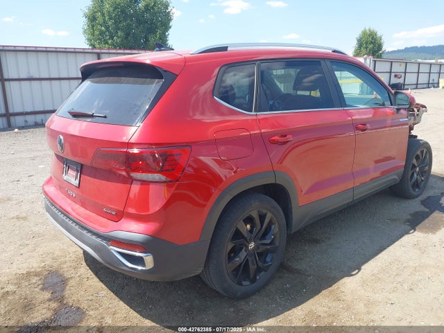 3VVPX7B2XNM037418 Volkswagen Taos