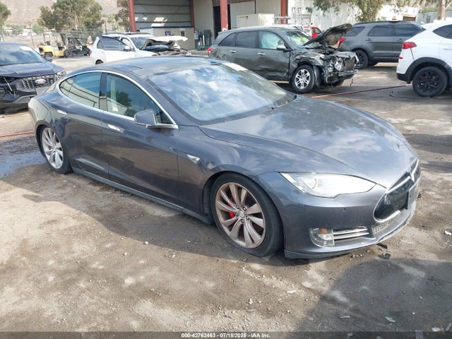 2015 TESLA MODEL S 5YJSA4H25FFP73222 Photo 0
