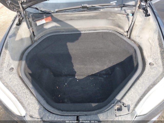 2015 TESLA MODEL S 5YJSA4H25FFP73222 Photo 9