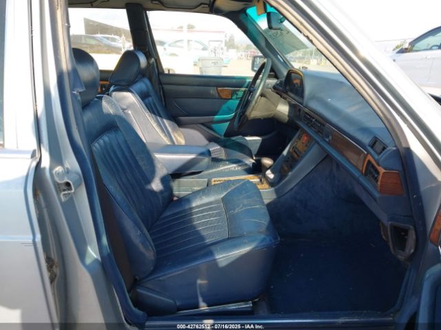 1983 MERCEDES-BENZ 300 WDBCB20AXDB046570 Photo 4