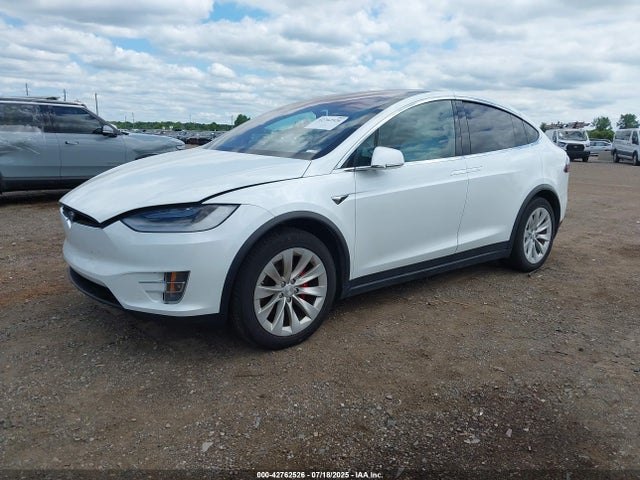 2020 TESLA MODEL X 5YJXCBE40LF240037 Photo 1