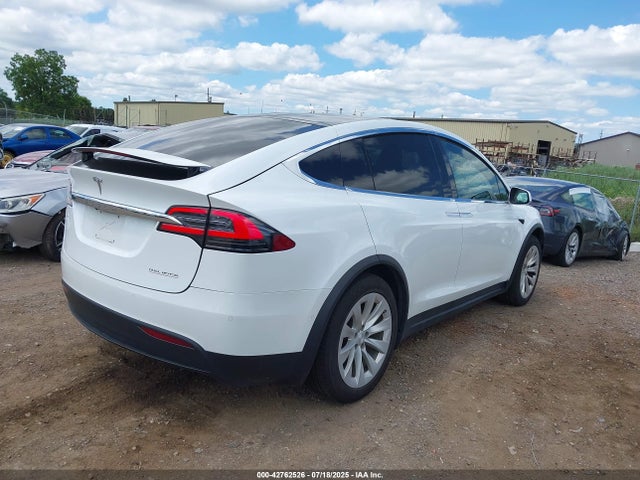2020 TESLA MODEL X 5YJXCBE40LF240037 Photo 3