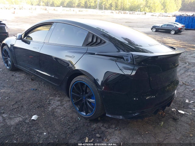 2018 TESLA MODEL 3 5YJ3E1EA5JF010760 Photo 2