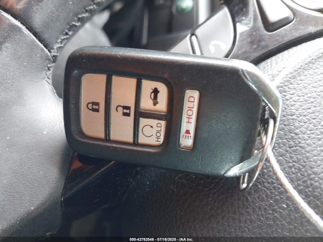 1HGCR2F82HA013030 Honda k24w1