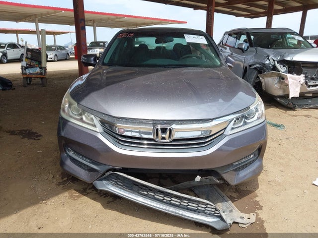 1HGCR2F82HA013030 Honda k24w1