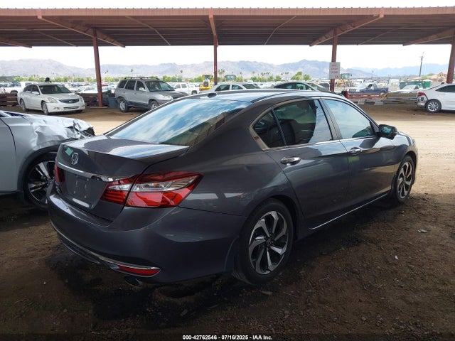 1HGCR2F82HA013030 Honda k24w1