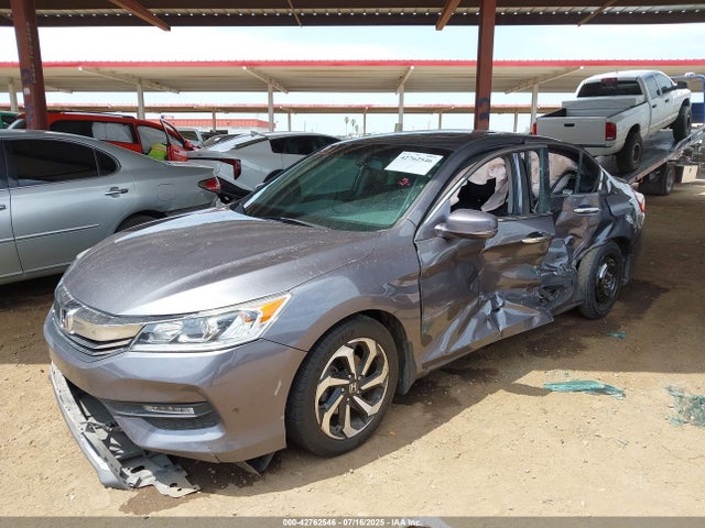 1HGCR2F82HA013030 Honda k24w1