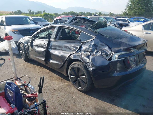 2024 TESLA MODEL 3 5YJ3E1EB0RF767134 Photo 2