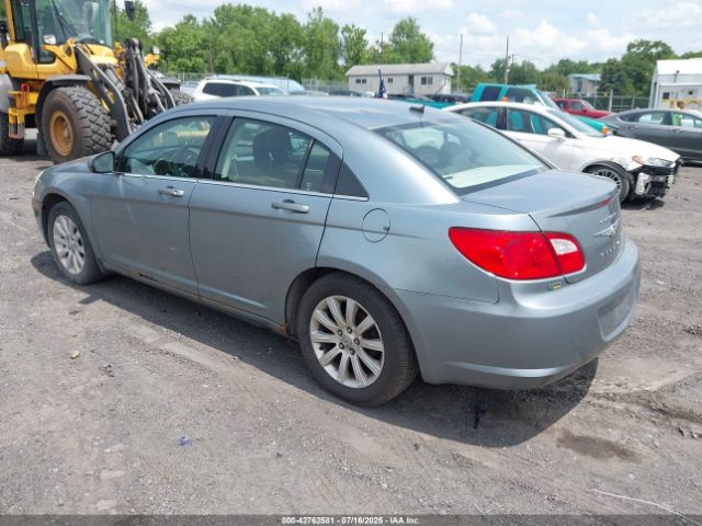 2010 CHRYSLER SEBRING 1C3CC5FDXAN161928 Photo 2