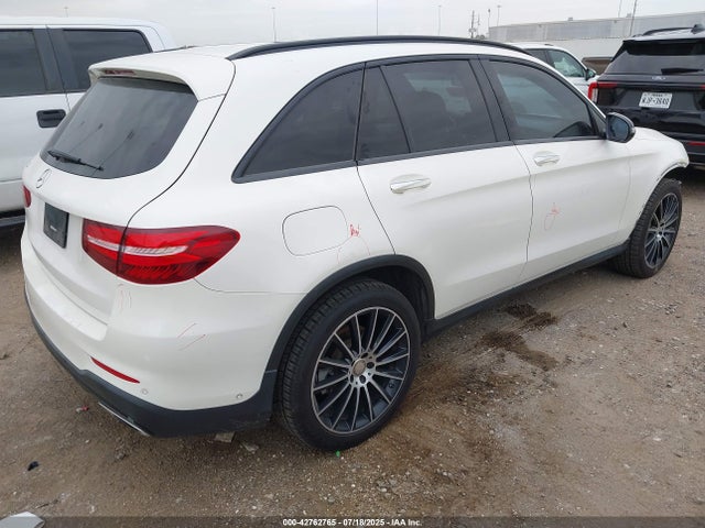 WDC0G4JBXGF111241 Mercedes-Benz m274