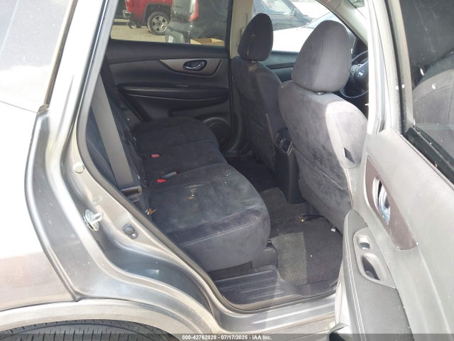 JN8AT2MT5GW010014 Nissan 2016