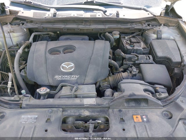 JM3KE2BE1F0467863 Mazda pe