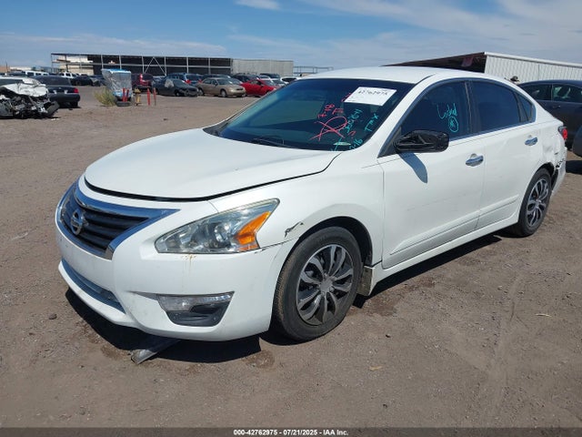 Nissan Altima 2014 1N4AL3AP1EN360841 Image 2
