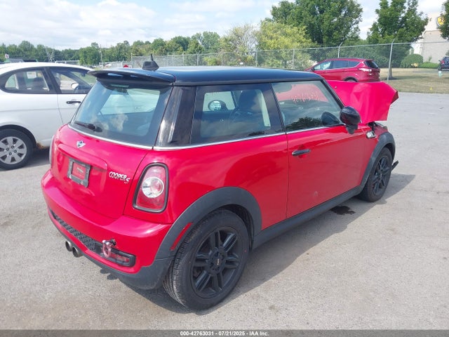2012 MINI COOPER S WMWSV3C56CTY28184 Photo 3