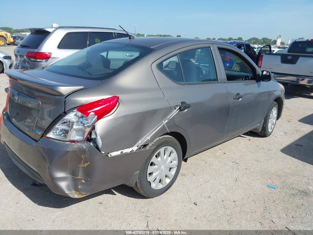 3N1CN7AP6FL832153 Nissan 2015