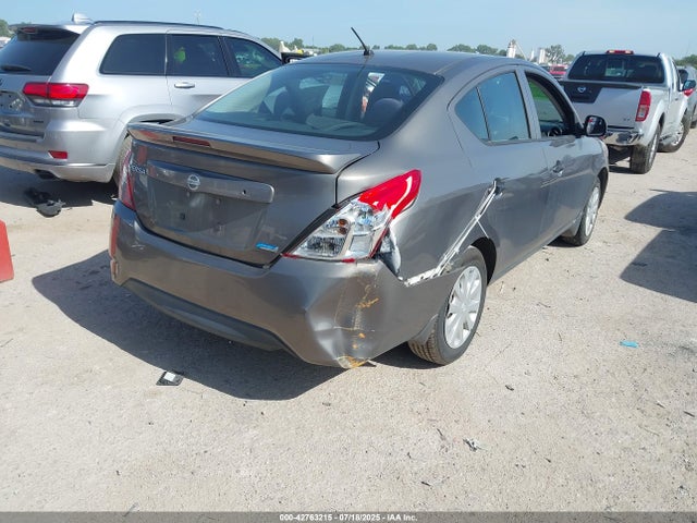 3N1CN7AP6FL832153 Nissan 2015