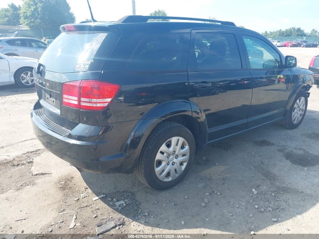 Dodge 2018 2018 3C4PDCAB1JT529370 Image 4