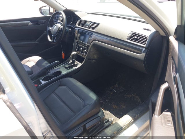 Aukcja sprzedaży 2018 Volkswagen Passat 2.0t Se, vin: 1VWBA7A34JC011846, numer aukcji: 42763241