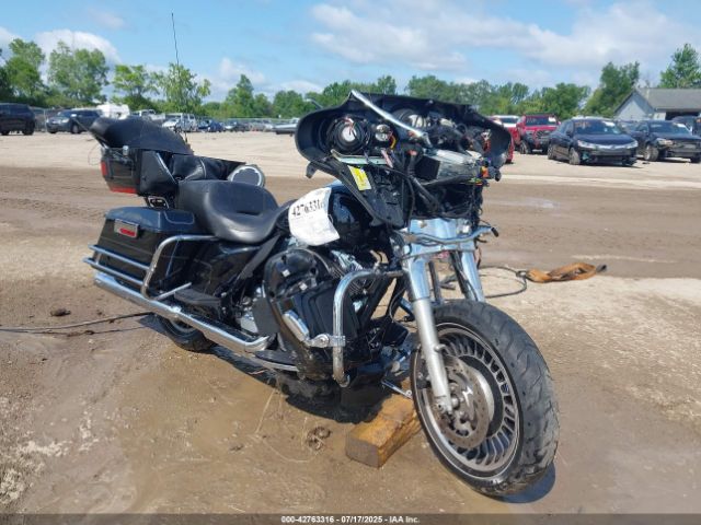 2012 HARLEY-DAVIDSON FLHTCU 1HD1FCM11CB631094