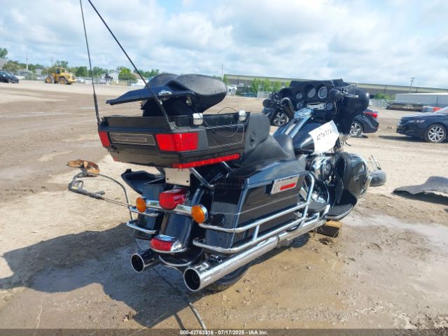 2012 HARLEY-DAVIDSON FLHTCU 1HD1FCM11CB631094 Photo 3