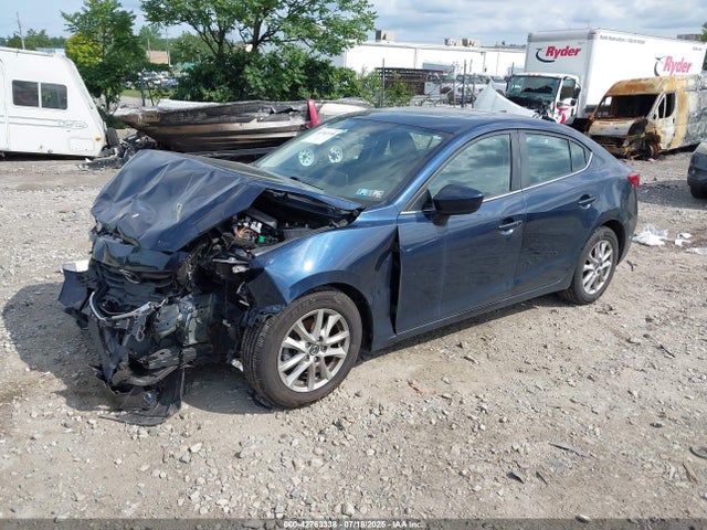3MZBM1V74FM232550 Mazda pe