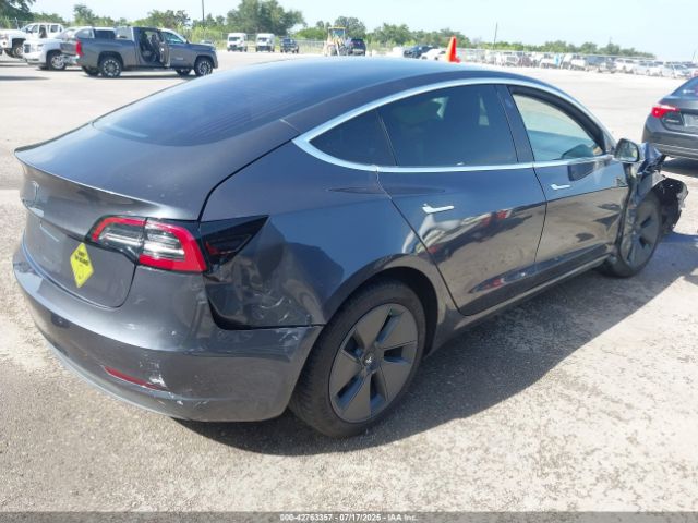 2018 TESLA MODEL 3 5YJ3E1EA0JF006941 Photo 3