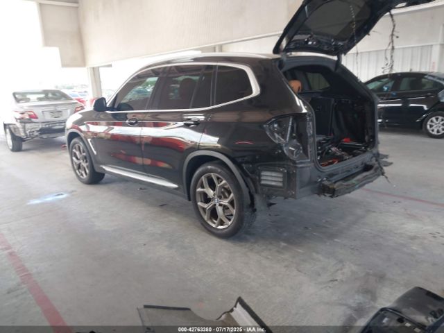 2021 BMW X3 PHEV 5UXTS1C05M9E93489 Photo 2