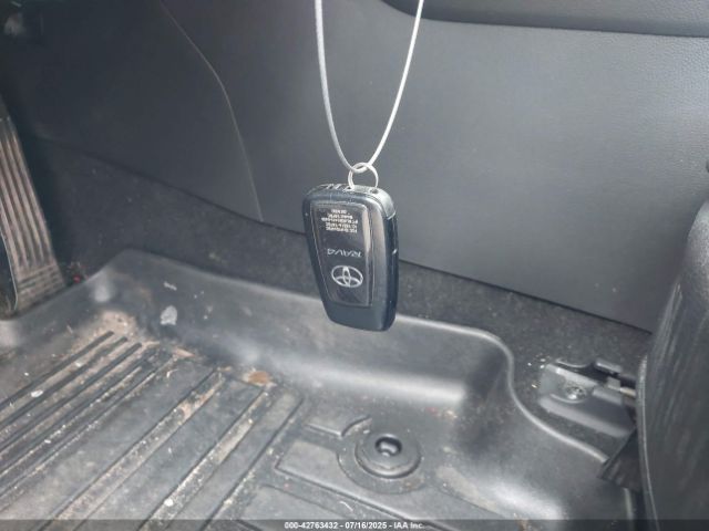 2020 TOYOTA RAV4 2T3C1RFVXLC063383 Photo 10