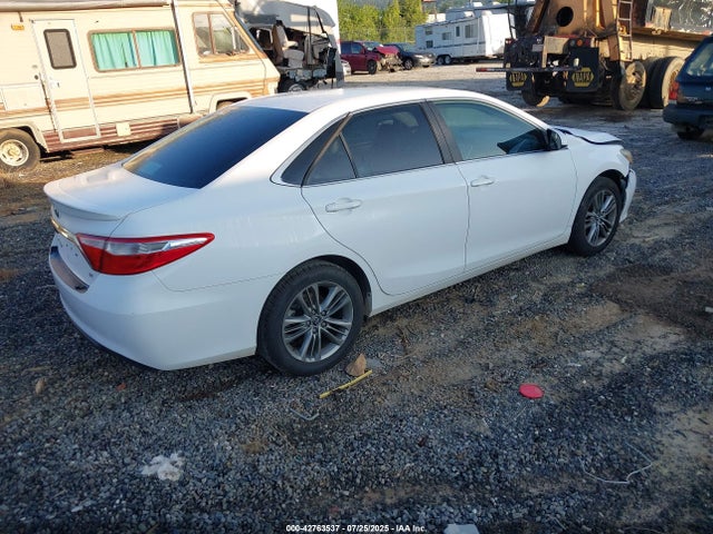 4T1BF1FK1HU767393 Toyota 2ar-fe