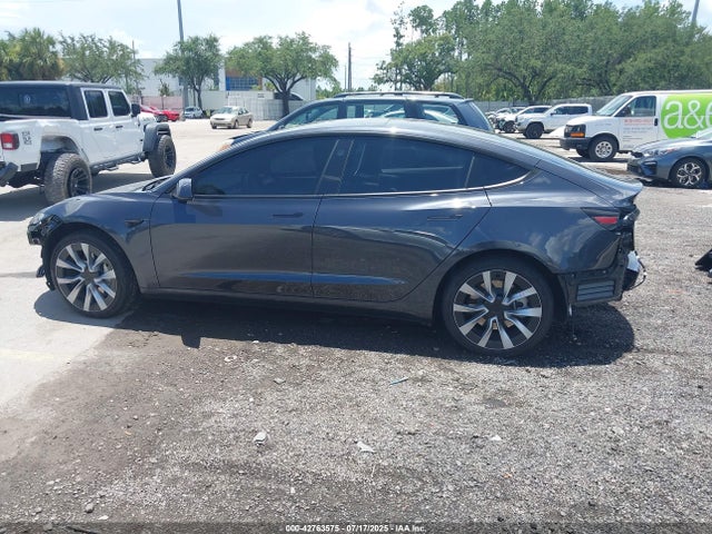 Tesla 2025 2025 5YJ3E1EA0SF924173 Image 14