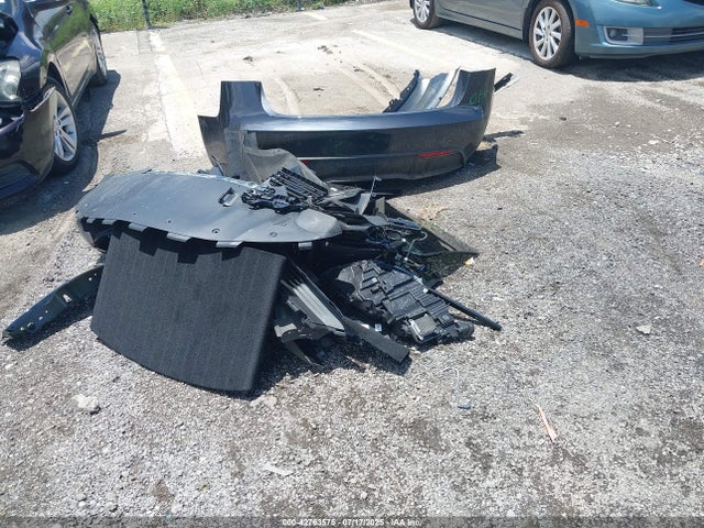 Tesla 2025 2025 5YJ3E1EA0SF924173 Image 11