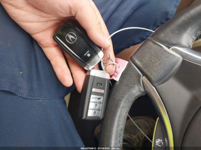 2017 ACURA MDX 5FRYD4H34HB004772 Photo 10