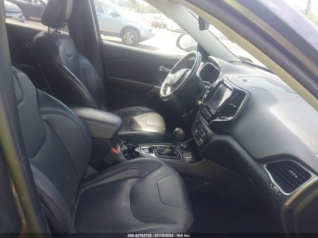 1C4PJMDXXKD120944 Jeep 2019