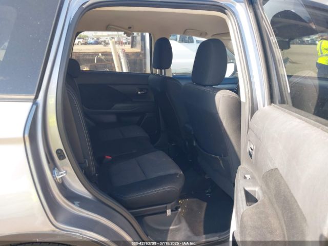 2016 MITSUBISHI OUTLANDER JA4AD3A3XGZ045305 Photo 7