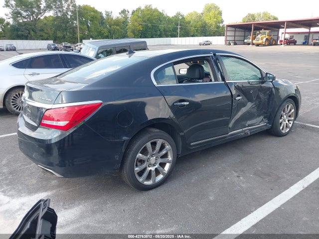 1G4GB5G33EF188373 Buick lfx