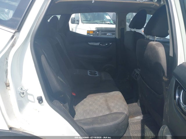 JN1BJ1CR0HW112444 Nissan 2017