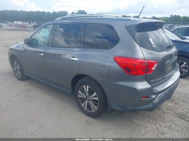 Nissan Pathfinder 2017 5N1DR2MN7HC661085 Image 3