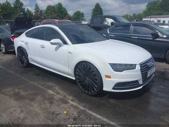 2016 AUDI A7 WAU2GAFC2GN007568 Photo 0
