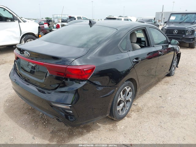 KIA mpi nu 2021 3KPF24AD7ME336917 Image 4