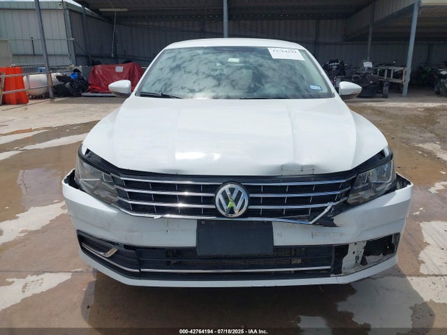 1VWAT7A37HC052665 Volkswagen 1.8 tsi
