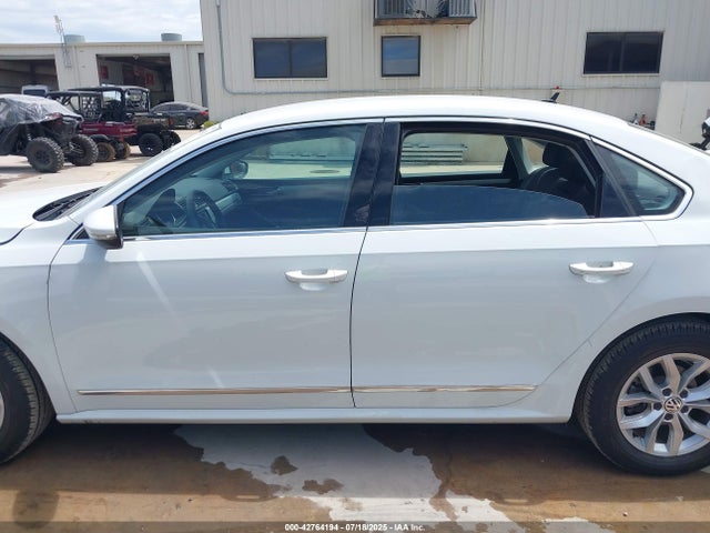 1VWAT7A37HC052665 Volkswagen 1.8 tsi