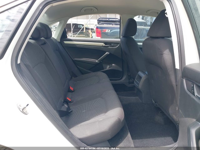 1VWAT7A37HC052665 Volkswagen 1.8 tsi